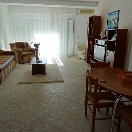Club Topaz Apartments Neptun Εξωτερικό φωτογραφία