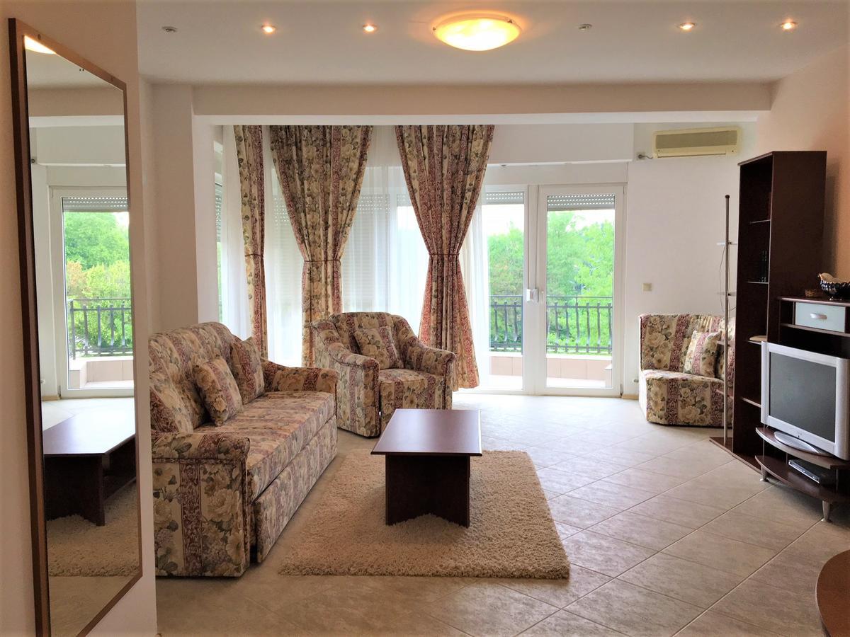 Club Topaz Apartments Neptun Εξωτερικό φωτογραφία